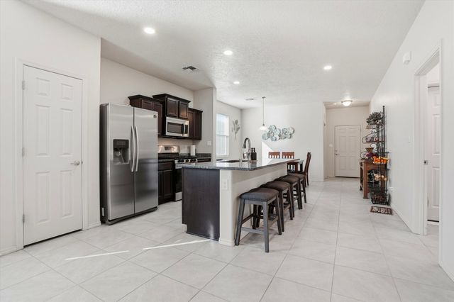 4433 Golden Eagle Loop NE, Rio Rancho, NM 87144