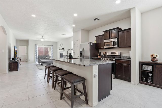 4433 Golden Eagle Loop NE, Rio Rancho, NM 87144