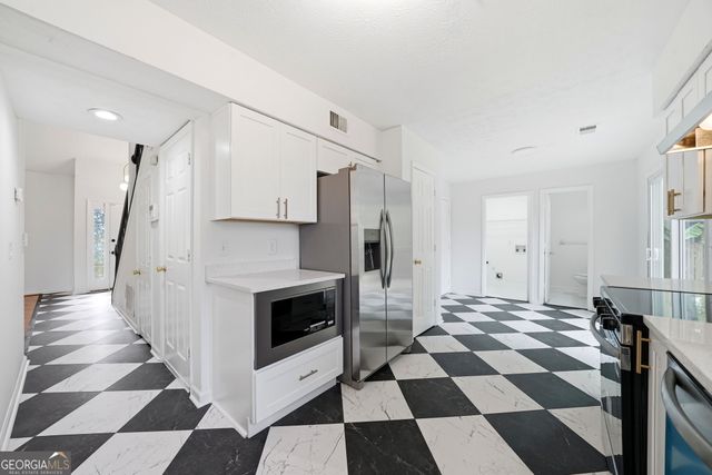 1028 Pepperwood Trail, Norcross, GA 30093