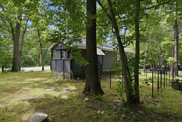 147 Bypass 28, Derry, NH 03038