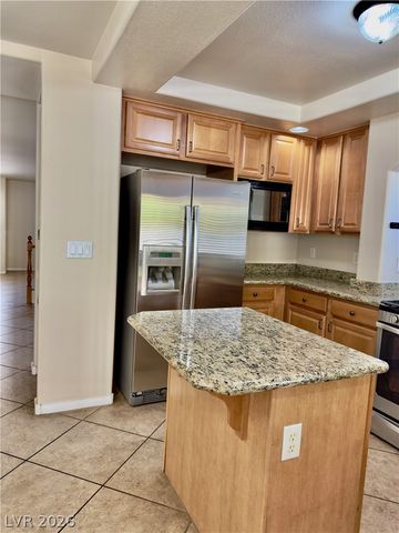 1010 Shady Charmer Avenue, Henderson, NV 89052