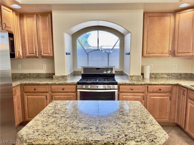 1010 Shady Charmer Avenue, Henderson, NV 89052