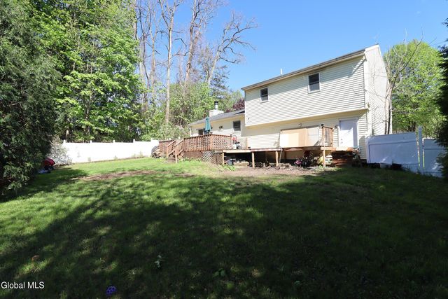 13 Arlington Street, Glens Falls, NY 12801