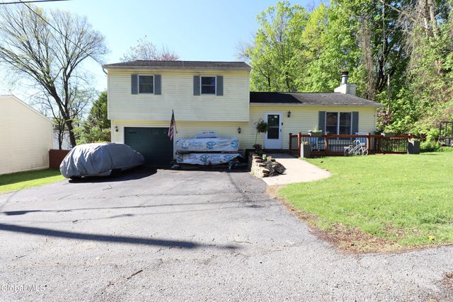 13 Arlington Street, Glens Falls, NY 12801