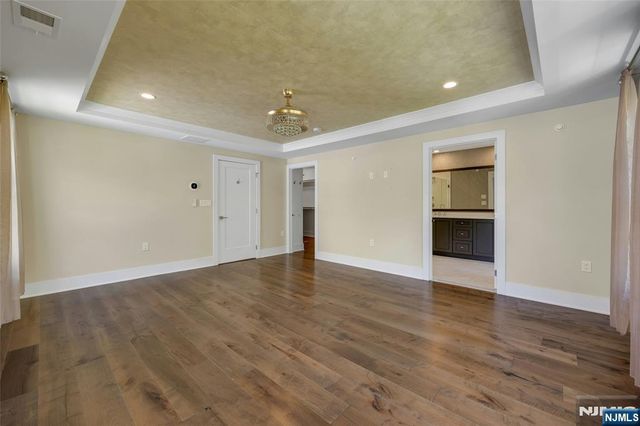 33 Cranberry Lane 17, Montvale, NJ 07645