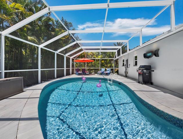 622 TROPICAL CIRCLE, Sarasota, FL 34242