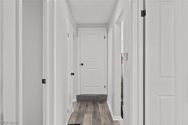 2127 Quayle Drive, Akron, OH 44312