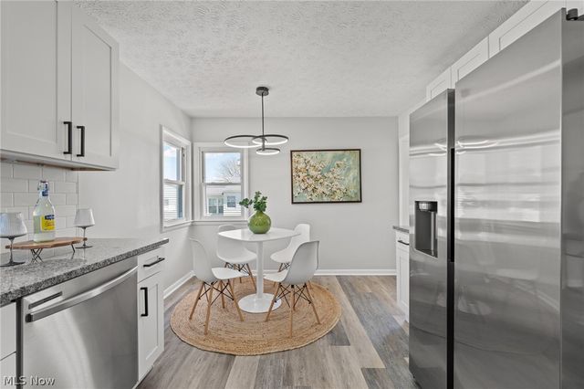 2127 Quayle Drive, Akron, OH 44312