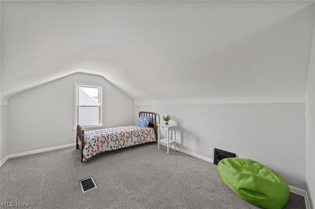 2127 Quayle Drive, Akron, OH 44312