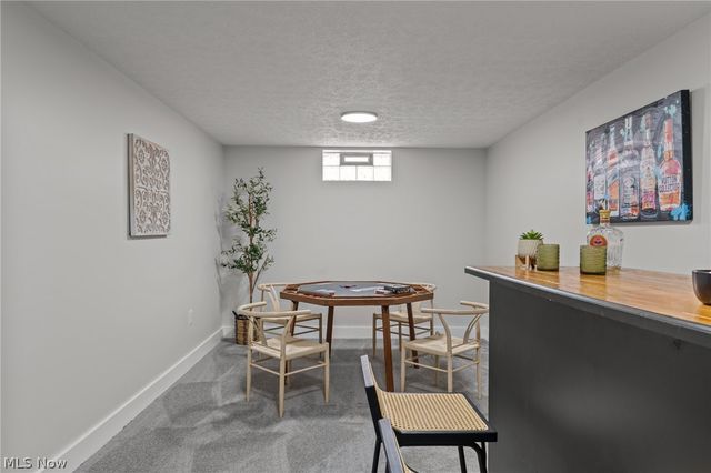 2127 Quayle Drive, Akron, OH 44312