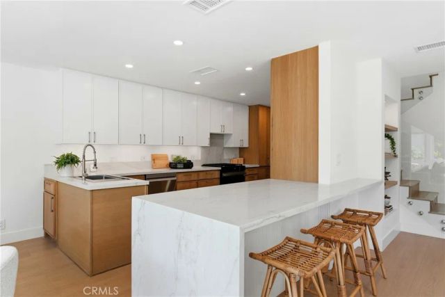 41 Seton Rd, Irvine, CA 92612