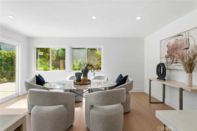 41 Seton Rd, Irvine, CA 92612