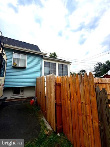 21 GLENMORE AVE, Baltimore, MD 21206