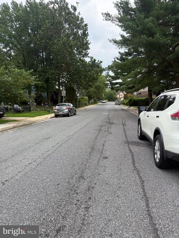 21 GLENMORE AVE, Baltimore, MD 21206