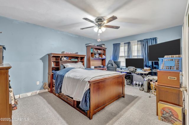 871 W Briar Avenue, Toms River, NJ 08753