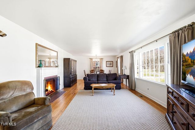 213 Manville Road, Gate City, VA 24251