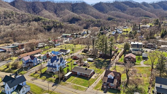 213 Manville Road, Gate City, VA 24251