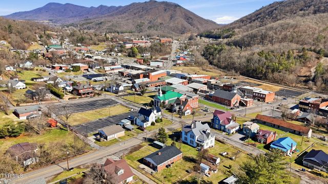 213 Manville Road, Gate City, VA 24251