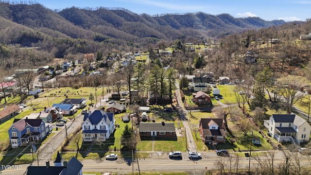 213 Manville Road, Gate City, VA 24251