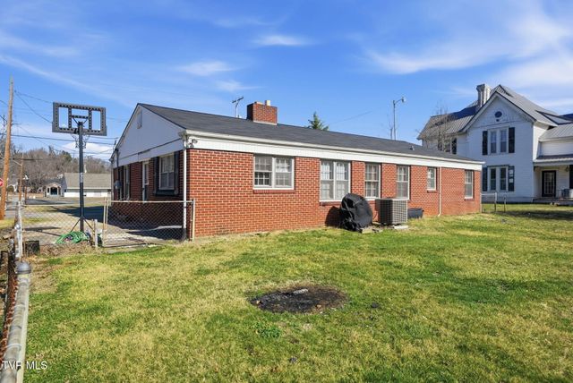 213 Manville Road, Gate City, VA 24251