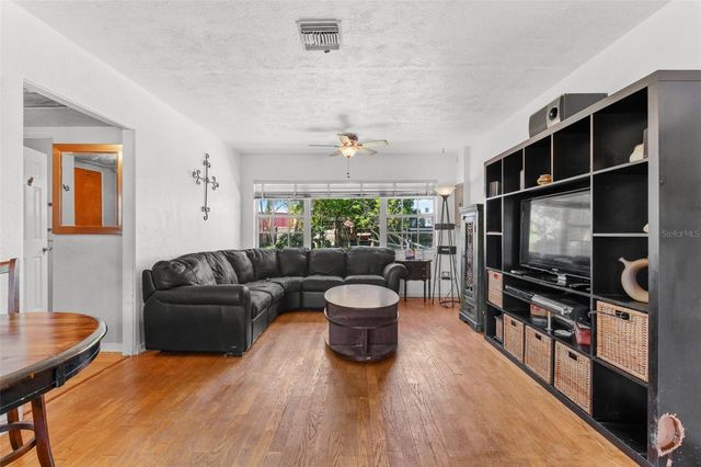 4370 SHORECREST DRIVE, Orlando, FL 32804