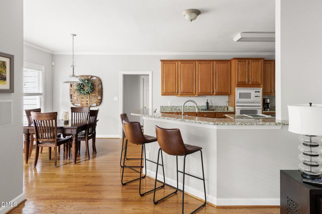 2901 Sunnystone Way, Raleigh, NC 27613
