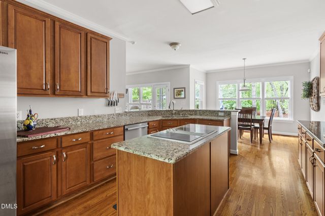 2901 Sunnystone Way, Raleigh, NC 27613