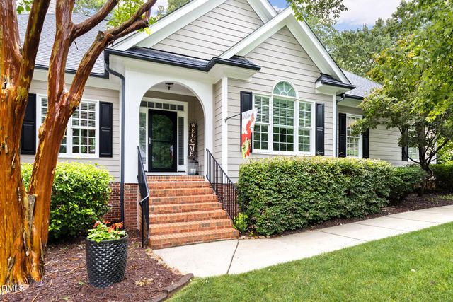 2901 Sunnystone Way, Raleigh, NC 27613