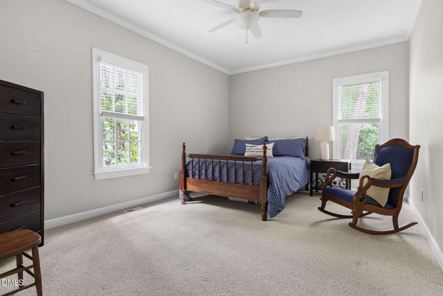 2901 Sunnystone Way, Raleigh, NC 27613