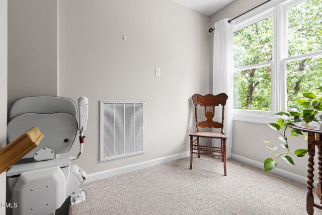 2901 Sunnystone Way, Raleigh, NC 27613