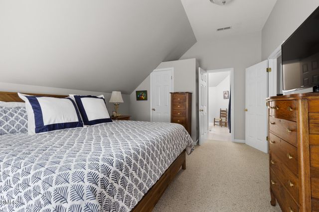 2901 Sunnystone Way, Raleigh, NC 27613