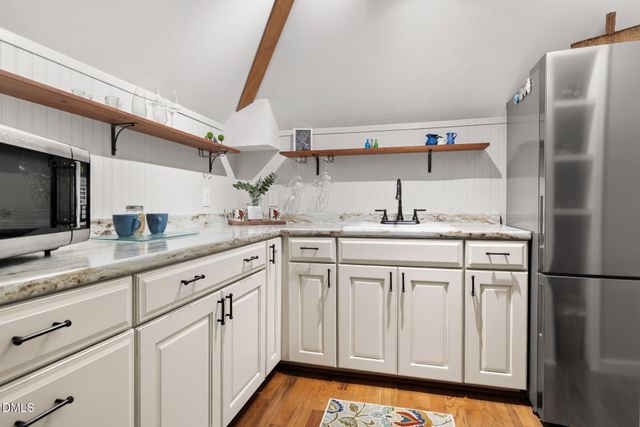 2901 Sunnystone Way, Raleigh, NC 27613