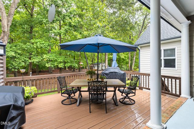 2901 Sunnystone Way, Raleigh, NC 27613