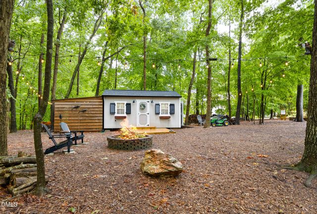 2901 Sunnystone Way, Raleigh, NC 27613