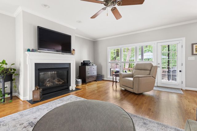 2901 Sunnystone Way, Raleigh, NC 27613