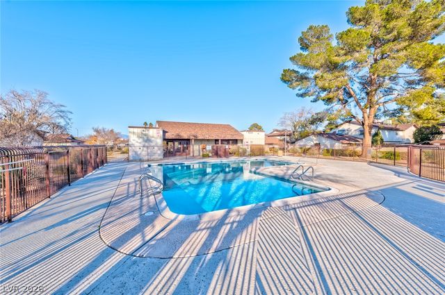 2358 Cardiff Lane D, Las Vegas, NV 89108