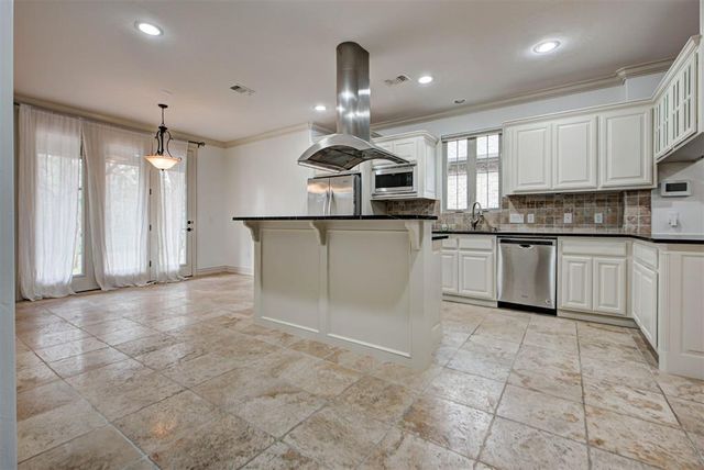 2124 Turtle Creek Drive, Norman, OK 73071