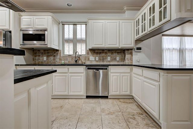 2124 Turtle Creek Drive, Norman, OK 73071