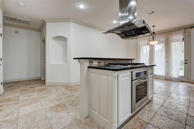 2124 Turtle Creek Drive, Norman, OK 73071