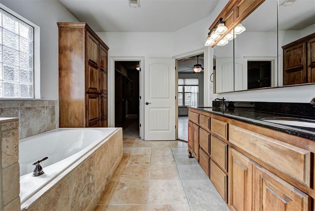 2124 Turtle Creek Drive, Norman, OK 73071