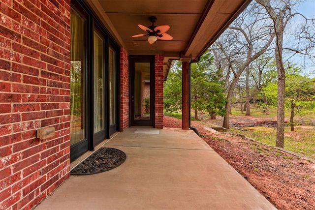 2124 Turtle Creek Drive, Norman, OK 73071