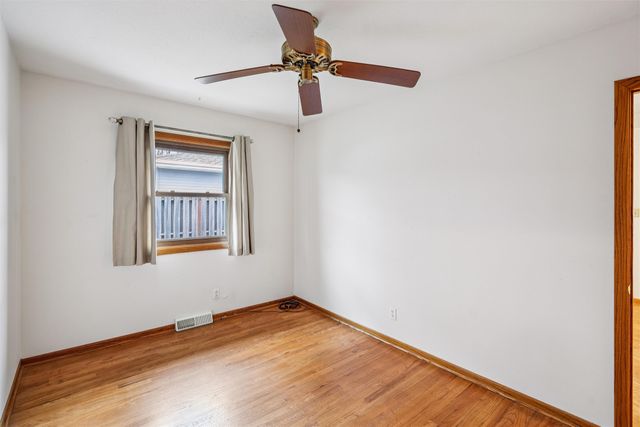 525 SW Westview Drive, Ankeny, IA 50023