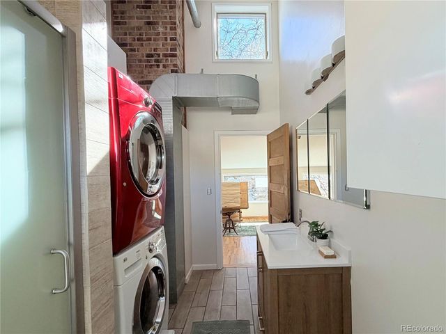 715 E 4th Avenue, Denver, CO 80203