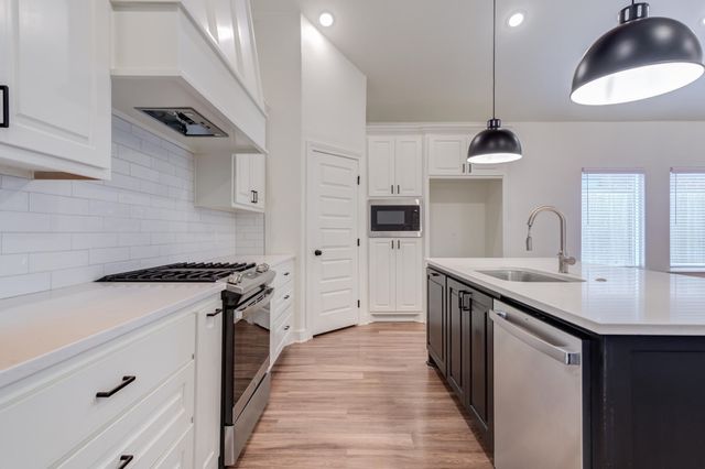 7609 52nd Street, Lubbock, TX 79407