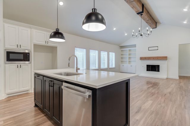 7609 52nd Street, Lubbock, TX 79407
