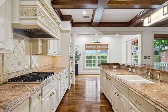 408 E 7th Street, Houston, TX 77007