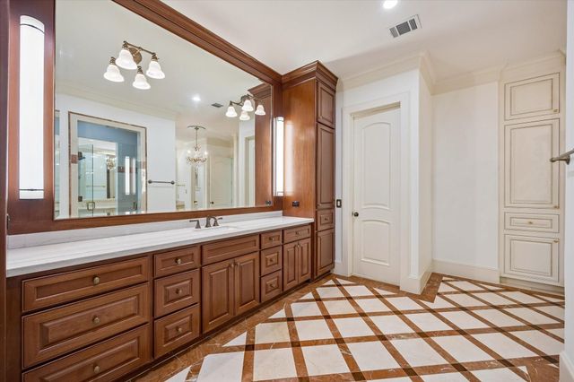 408 E 7th Street, Houston, TX 77007