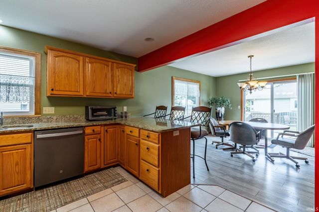 9613 Shellbrook Drive, Fort Wayne, IN 46835