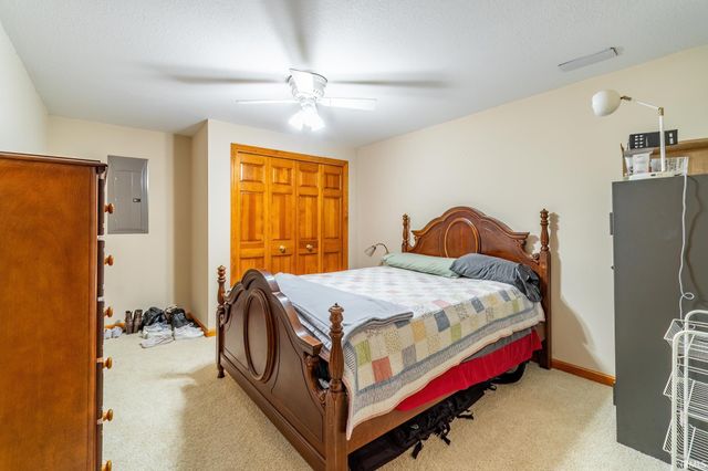 9613 Shellbrook Drive, Fort Wayne, IN 46835