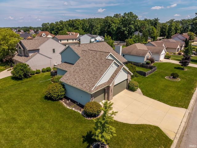 9613 Shellbrook Drive, Fort Wayne, IN 46835